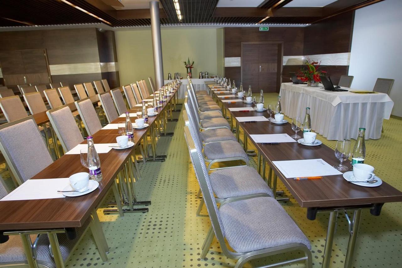 Hotel Janosik Liptovsky Mikulas Luaran gambar